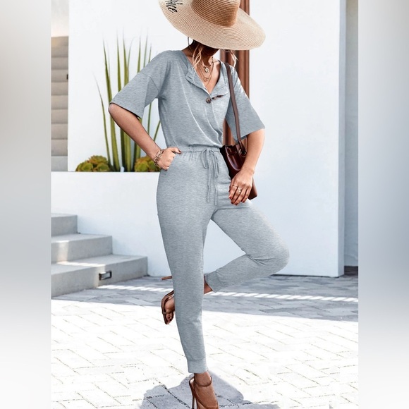 Easy Comfort Gray Jumpsuit Perfect Jogging Outfit - Picture 6 of 7